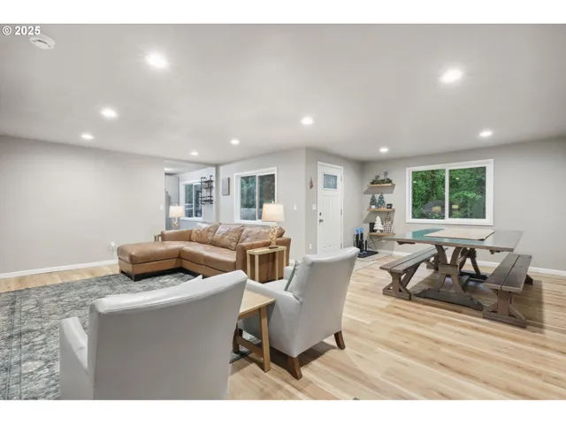 $499,000 | 23595 East Lolo Pass Road, Rhododendron, OR 97049