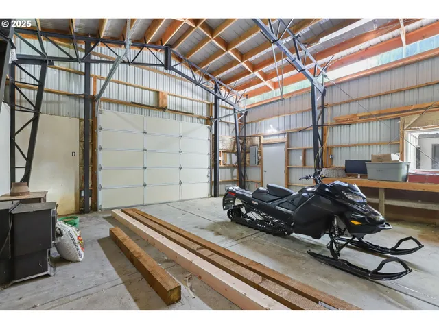 $499,000 | 23595 East Lolo Pass Road, Rhododendron, OR 97049