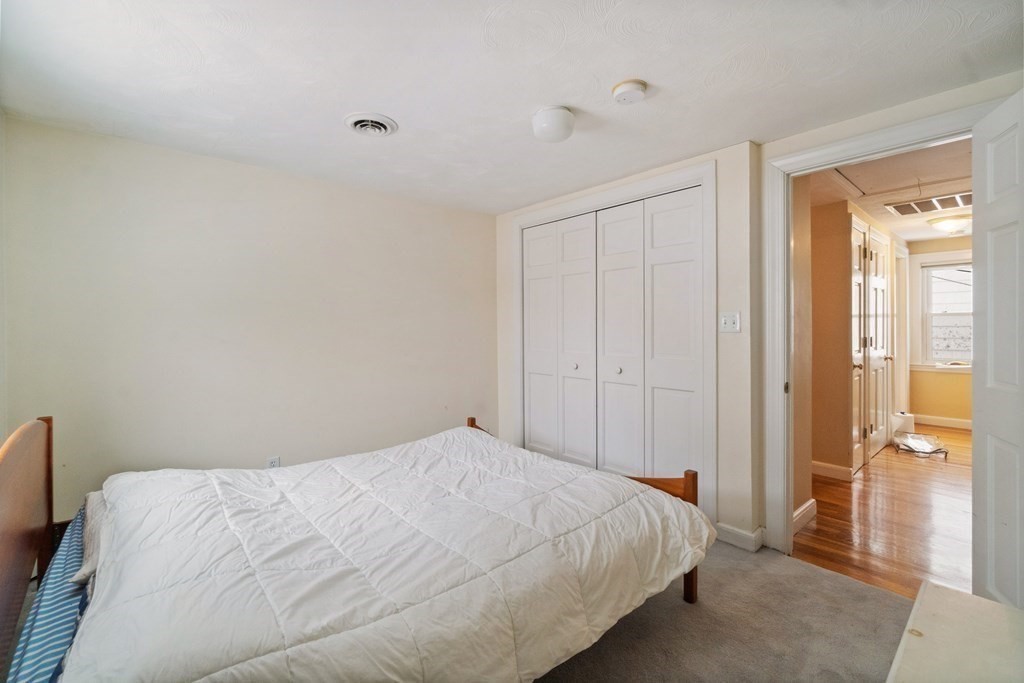 136 Oliver Road Newton, MA 02468 - Photo 23 of 38 Gallery Image 23
