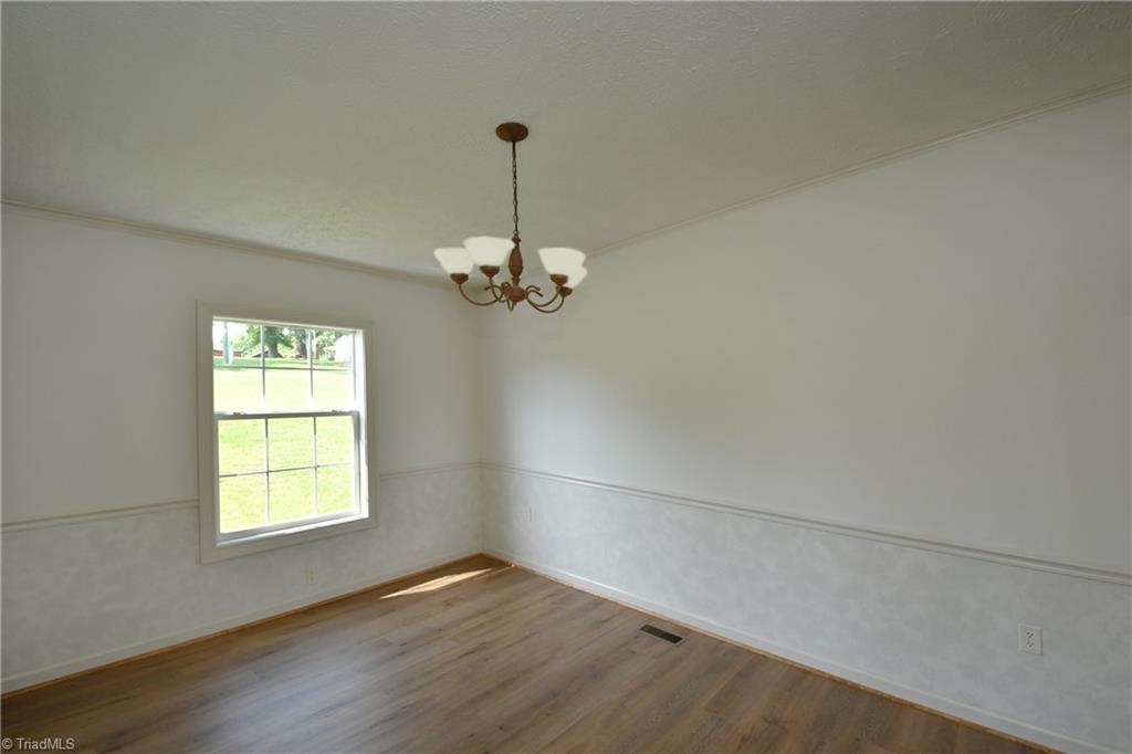 7580 Ridge Road Tobaccoville, NC 27050 - Photo 5 of 19 Gallery Image 5