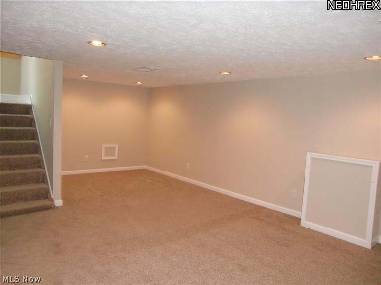 3877 Montevista Road Cleveland Heights, OH 44121 - Photo 17 of 25