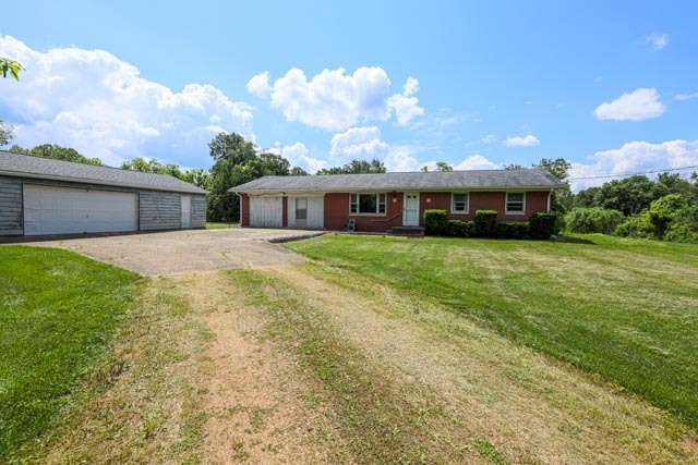 3967 Sprunica Road Nashville, IN 47448 - Photo 5 of 97 Gallery Image 5