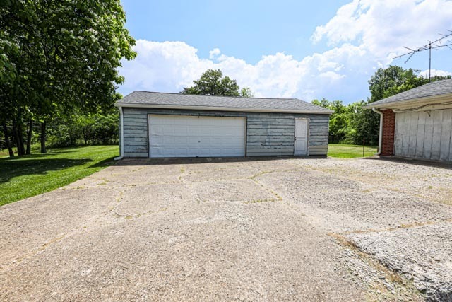 3967 Sprunica Road Nashville, IN 47448 - Photo 8 of 97 Gallery Image 8