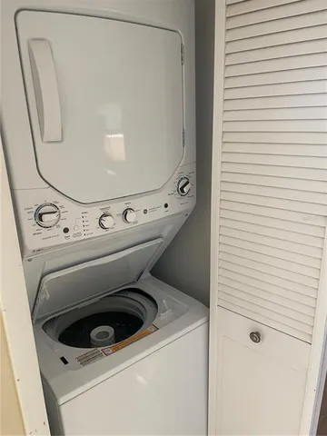 $5,000 | 830 South Gulfview Boulevard, Unit 406, Clearwater, FL 33767