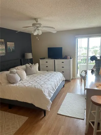 $5,000 | 830 South Gulfview Boulevard, Unit 406, Clearwater, FL 33767