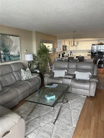 $5,000 | 830 South Gulfview Boulevard, Unit 406, Clearwater, FL 33767