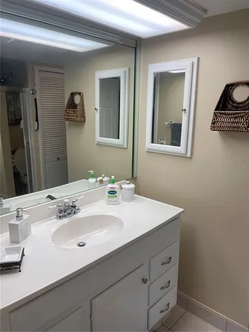 $5,000 | 830 South Gulfview Boulevard, Unit 406, Clearwater, FL 33767