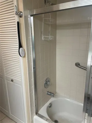 $5,000 | 830 South Gulfview Boulevard, Unit 406, Clearwater, FL 33767