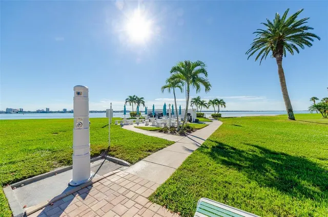 $5,000 | 830 South Gulfview Boulevard, Unit 406, Clearwater, FL 33767