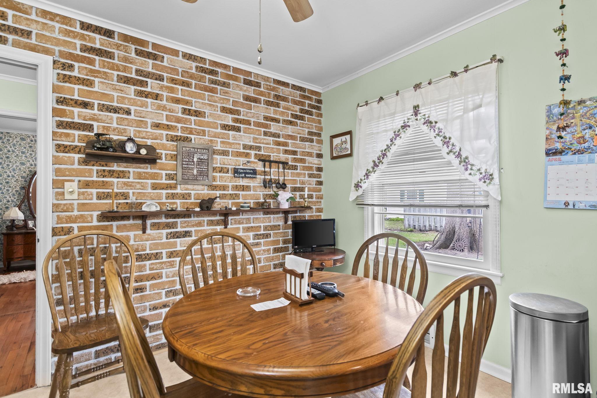 146 Circle Drive Springfield, IL 62703 - Photo 16 of 39