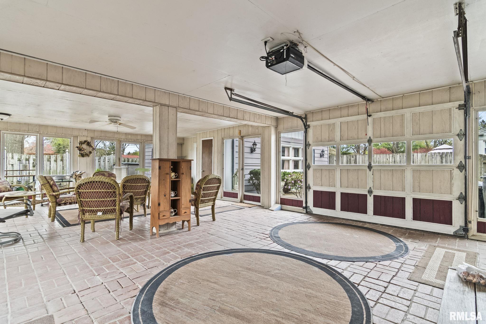 146 Circle Drive Springfield, IL 62703 - Photo 32 of 39