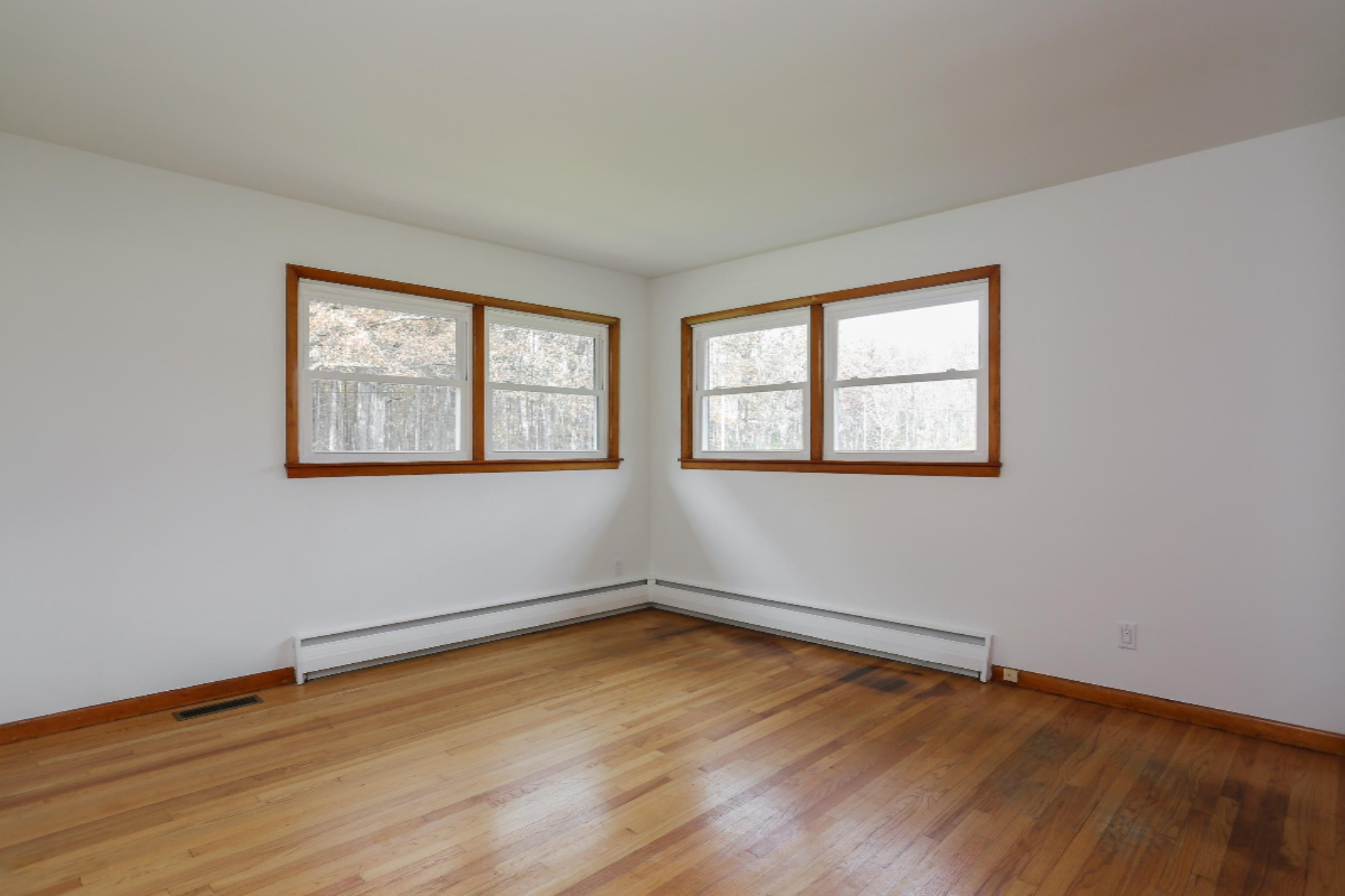 15609 Lakeside Road Three Oaks, MI 49128 - Photo 7 of 15 Bedroom
