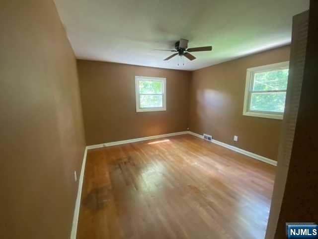 1398 River Road Teaneck, NJ 07666 - Photo 6 of 9