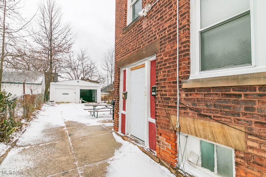 864 Whitcomb Road Cleveland, OH 44110 - Photo 25 of 27