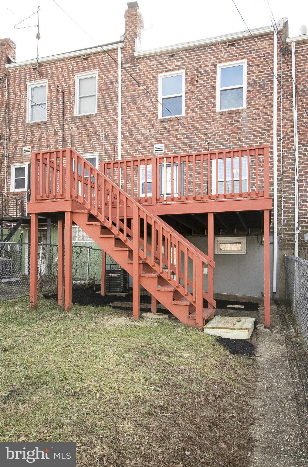 4426 Manorview Road Baltimore, MD 21229 - Photo 20 of 22 Exterior (Rear)