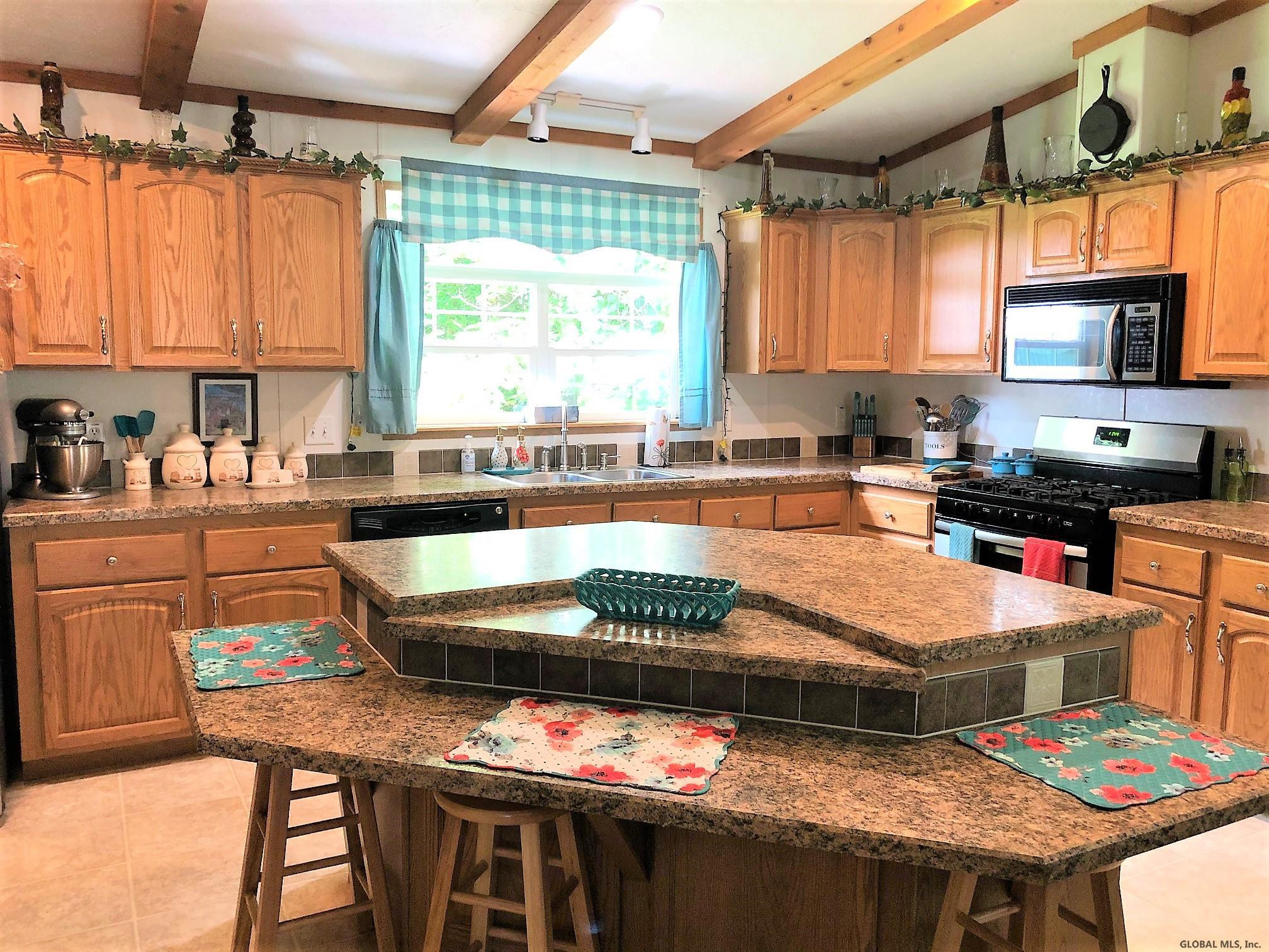44 Hack Road Corinth, NY 12822 - Photo 5 of 26 Photo 5