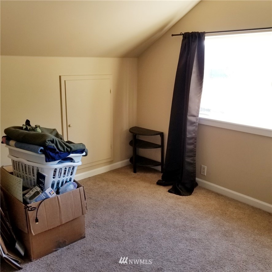 18025 Cook Road Southeast Yelm, WA 98597 - Photo 11 of 12 Gallery Image 11