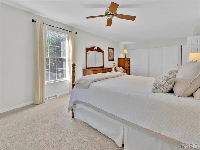 $600,000 | 2323 Hollyhead Drive, St. Louis, MO 63131