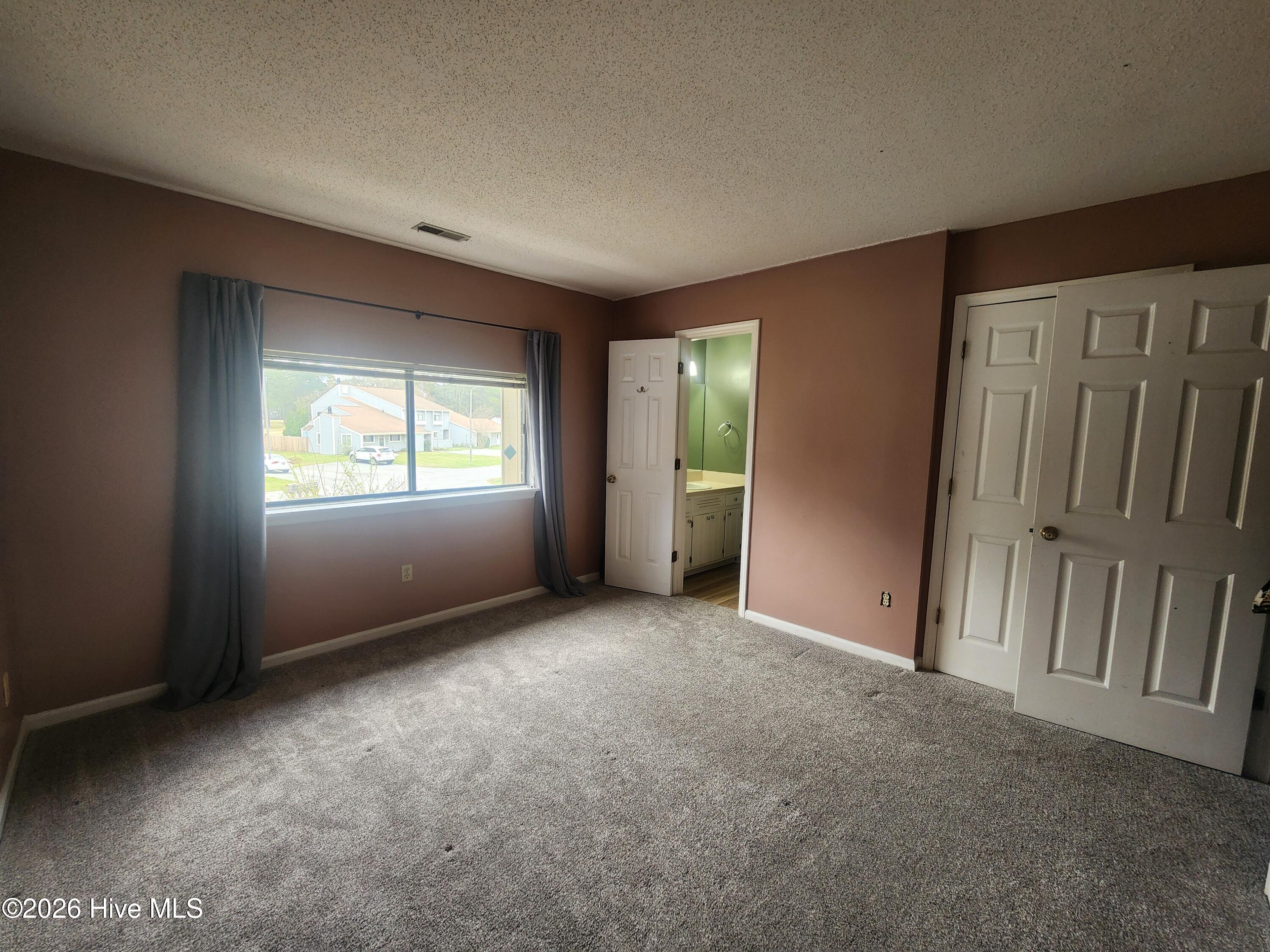 165 Quarterdeck New Bern, NC 28562 - Photo 20 of 21 2nd Bedroom