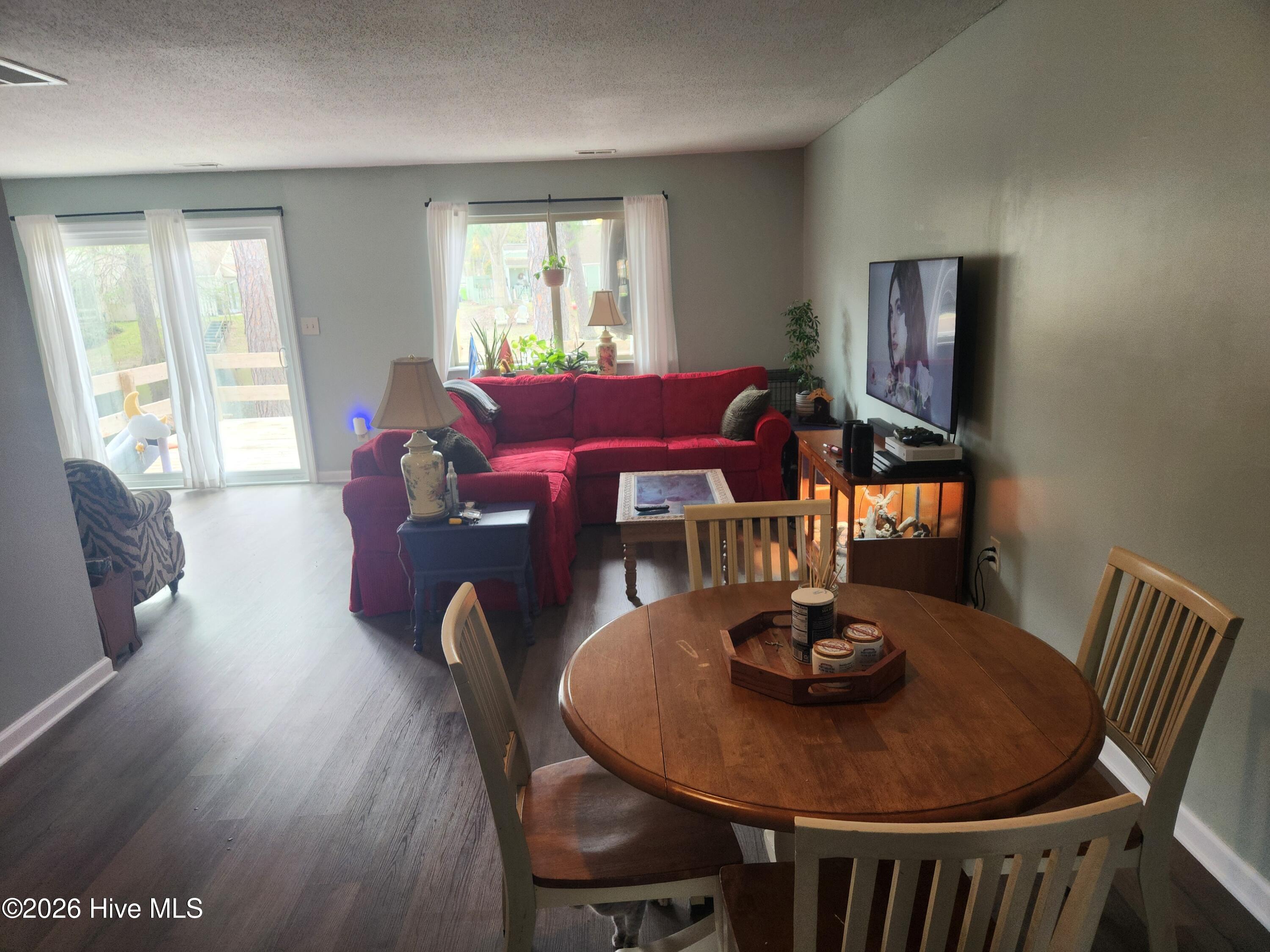 165 Quarterdeck New Bern, NC 28562 - Photo 2 of 21 20260324_144342