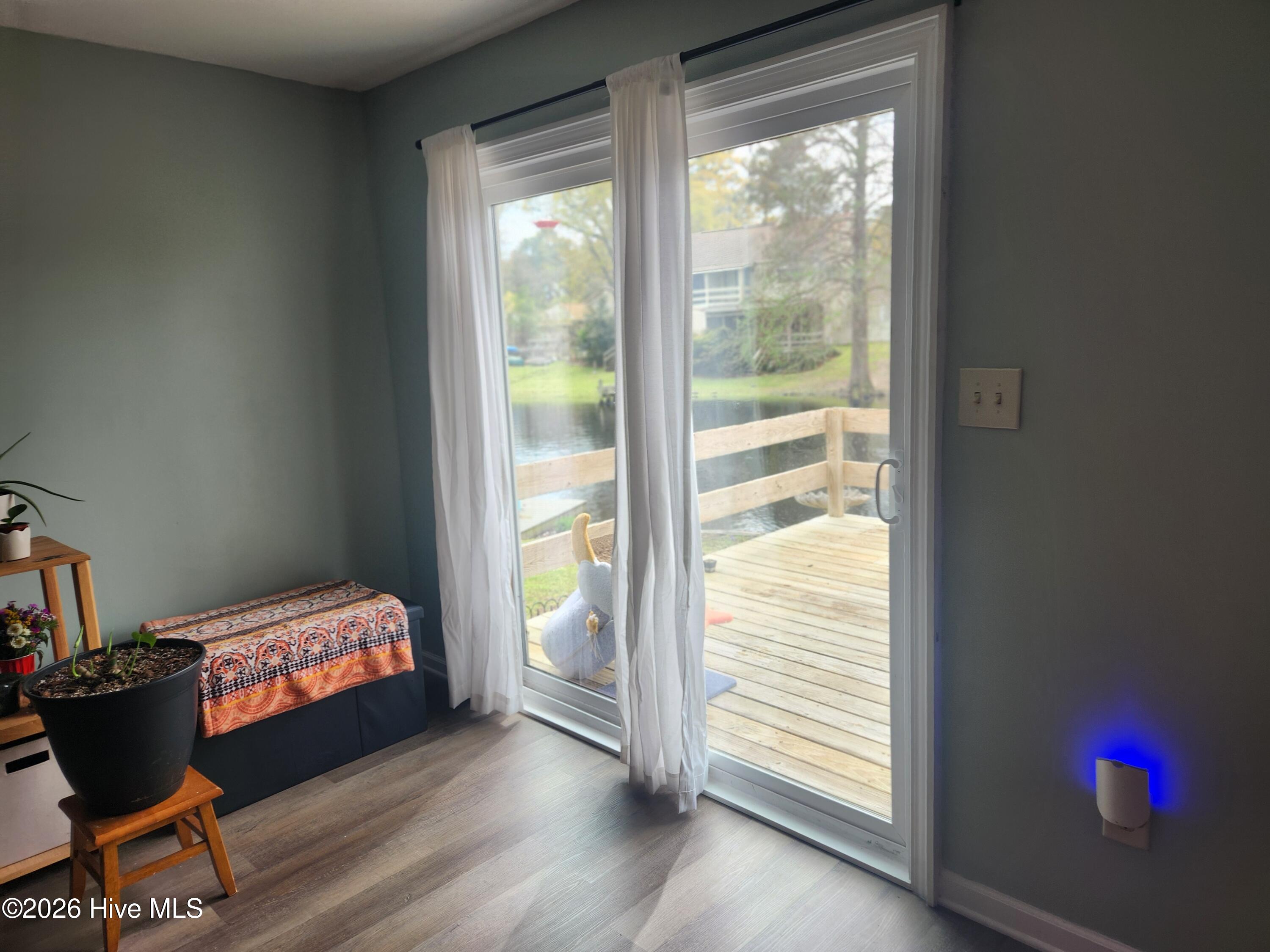 165 Quarterdeck New Bern, NC 28562 - Photo 4 of 21 20260324_144405