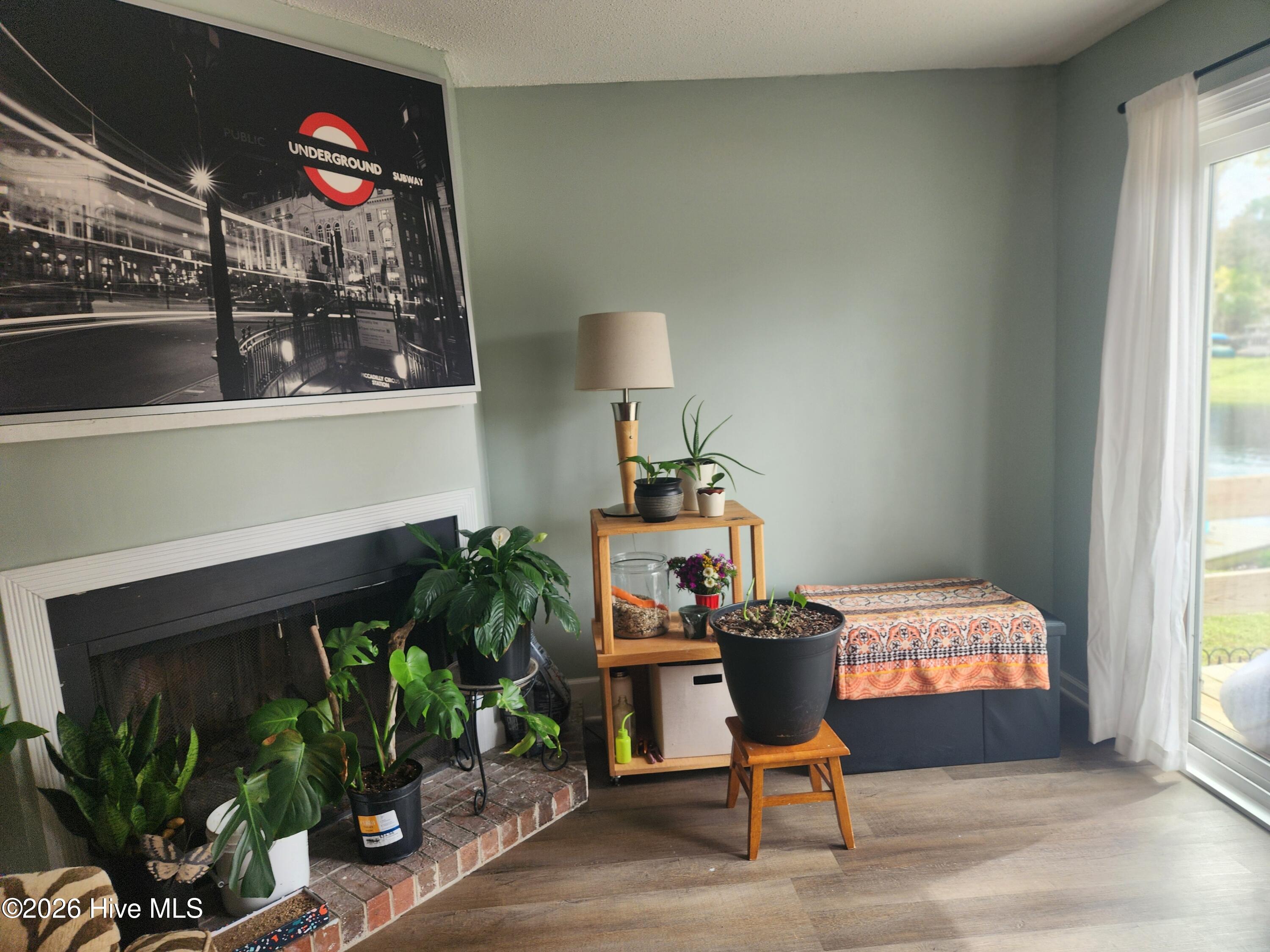 165 Quarterdeck New Bern, NC 28562 - Photo 5 of 21 20260324_144408