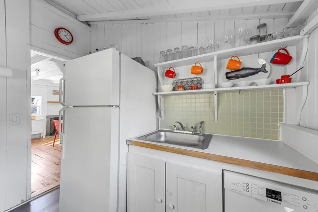 $1,100,000 | 2 Meetinghouse Road, Unit 2, Truro, MA 02666