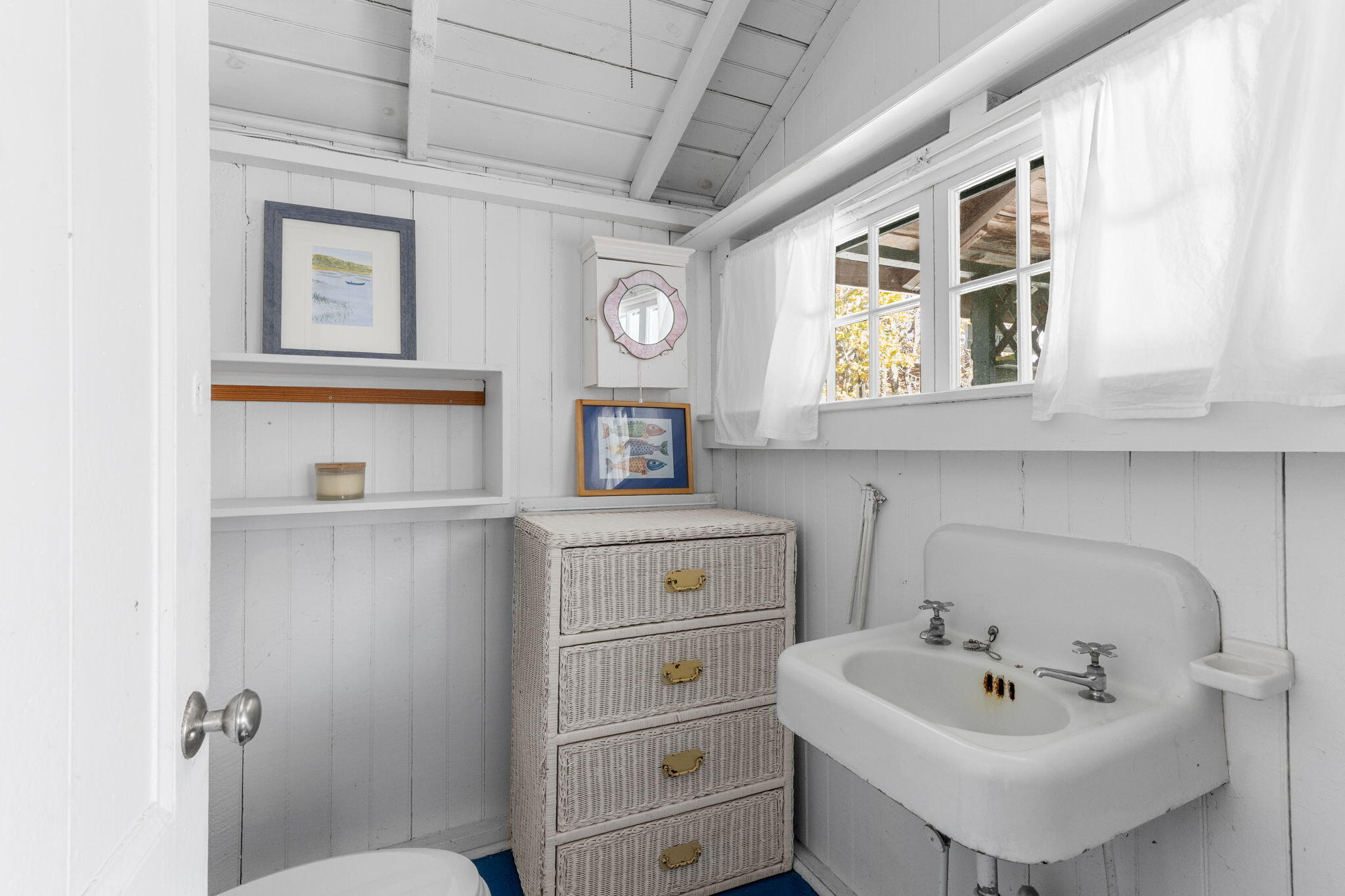 2 Meetinghouse Road, Unit 2 Truro, MA 02666 - Photo 19 of 74 19-web-or-mls-2-meetinghouse-rd-westoe