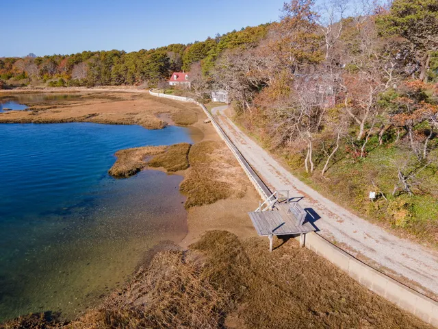 $1,100,000 | 2 Meetinghouse Road, Unit 2, Truro, MA 02666