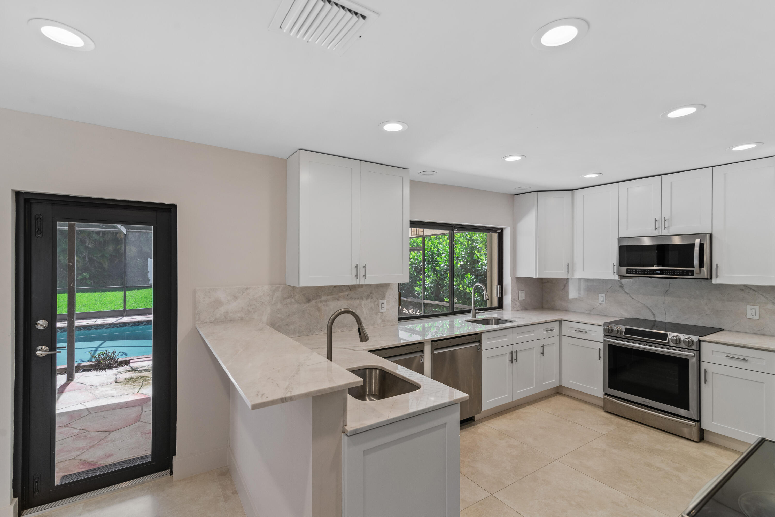 7296 San Sebastian Drive Boca Raton, FL 33433 - Photo 4 of 47 7296SanSebastian-12