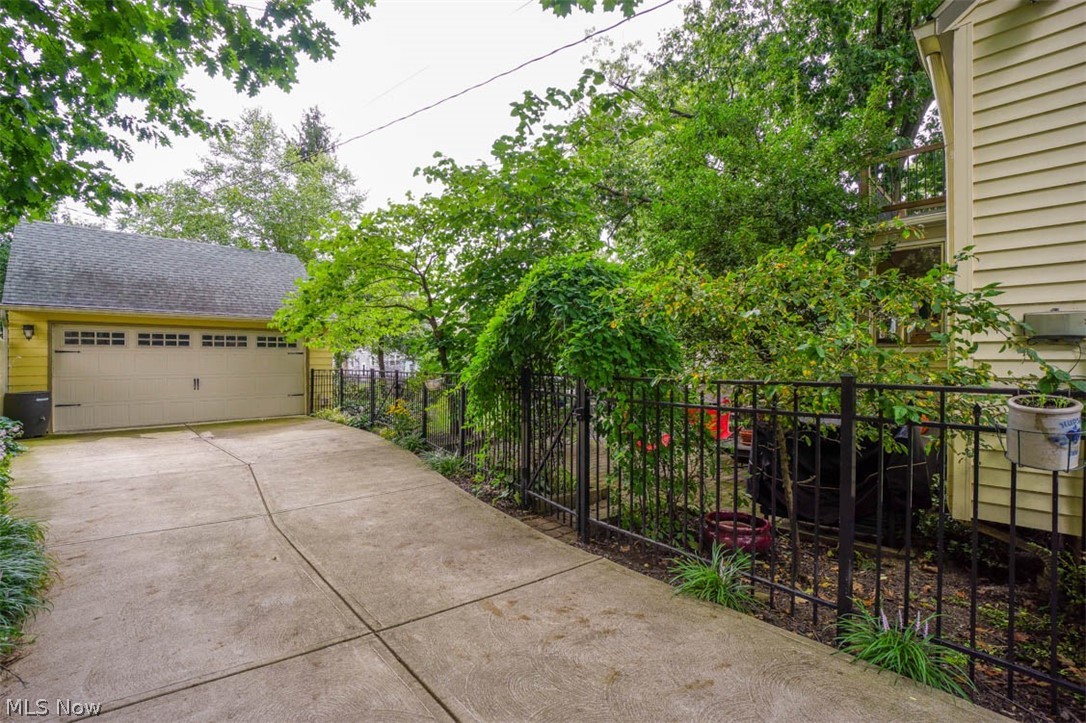 926 Beverly Road Cleveland Heights, OH 44121 - Photo 29 of 35 Gallery Image 29