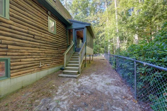 $1,250,000 | 15 Worcester Drive, Raymond, ME 04071