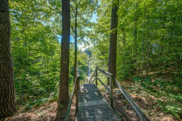 $1,250,000 | 15 Worcester Drive, Raymond, ME 04071