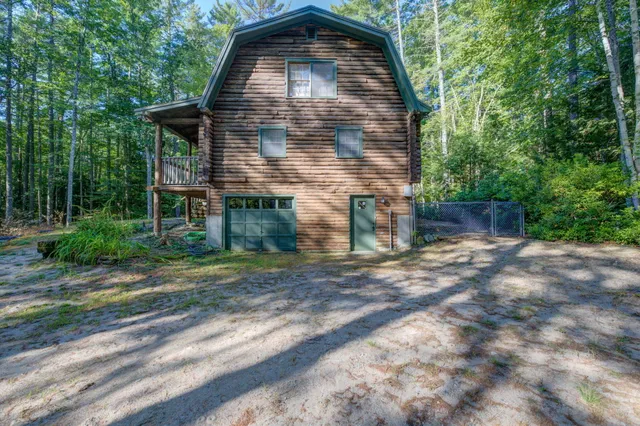 $1,250,000 | 15 Worcester Drive, Raymond, ME 04071