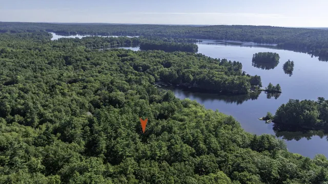 $1,250,000 | 15 Worcester Drive, Raymond, ME 04071