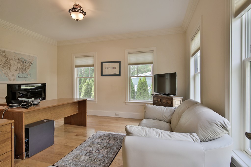 41 Fells Road Winchester, MA 01890 - Photo 14 of 30 Gallery Image 14