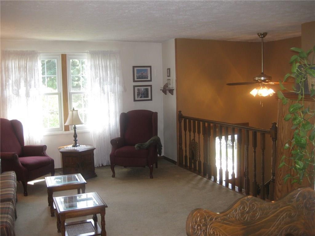 32 Quail Hill Road Pittsburgh, PA 15214 - Photo 4 of 15 Gallery Image 4