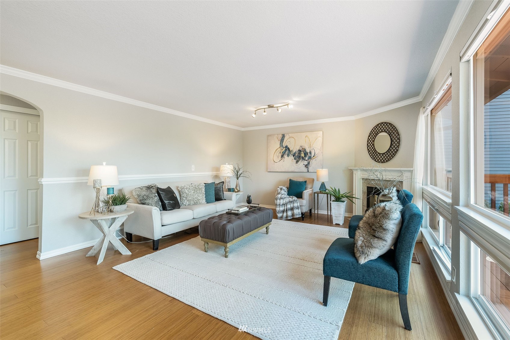 9633 125th Place Southeast Renton, WA 98056 - Photo 5 of 40 Gallery Image 5