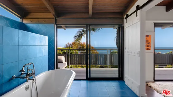 $35,000 | 31970 Pacific Coast Highway, Malibu, CA 90265