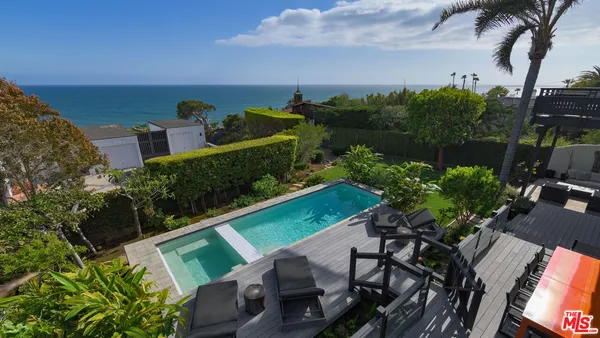 $35,000 | 31970 Pacific Coast Highway, Malibu, CA 90265
