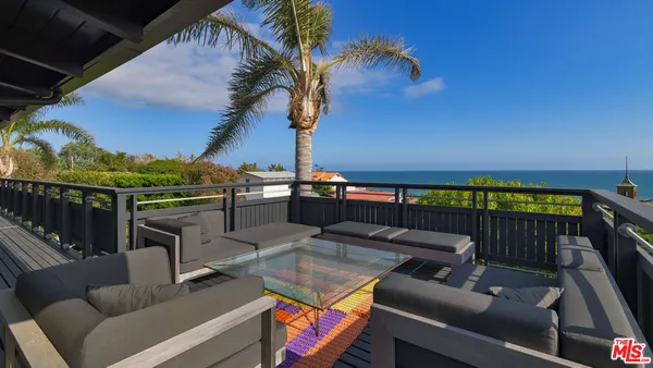 $35,000 | 31970 Pacific Coast Highway, Malibu, CA 90265
