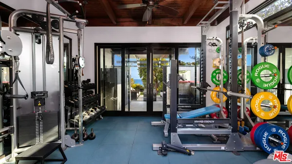 $35,000 | 31970 Pacific Coast Highway, Malibu, CA 90265