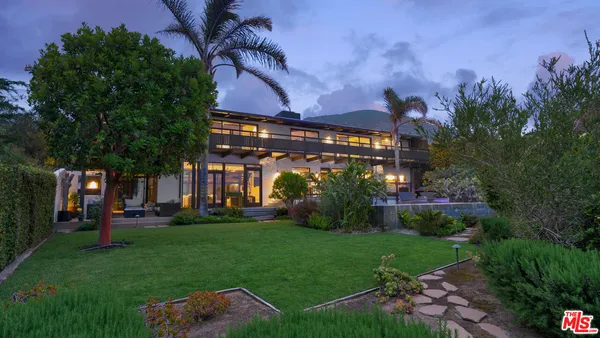$35,000 | 31970 Pacific Coast Highway, Malibu, CA 90265