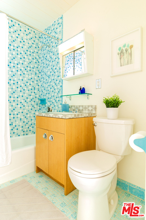 13063 Montford Street Pacoima, CA 91331 - Photo 15 of 30