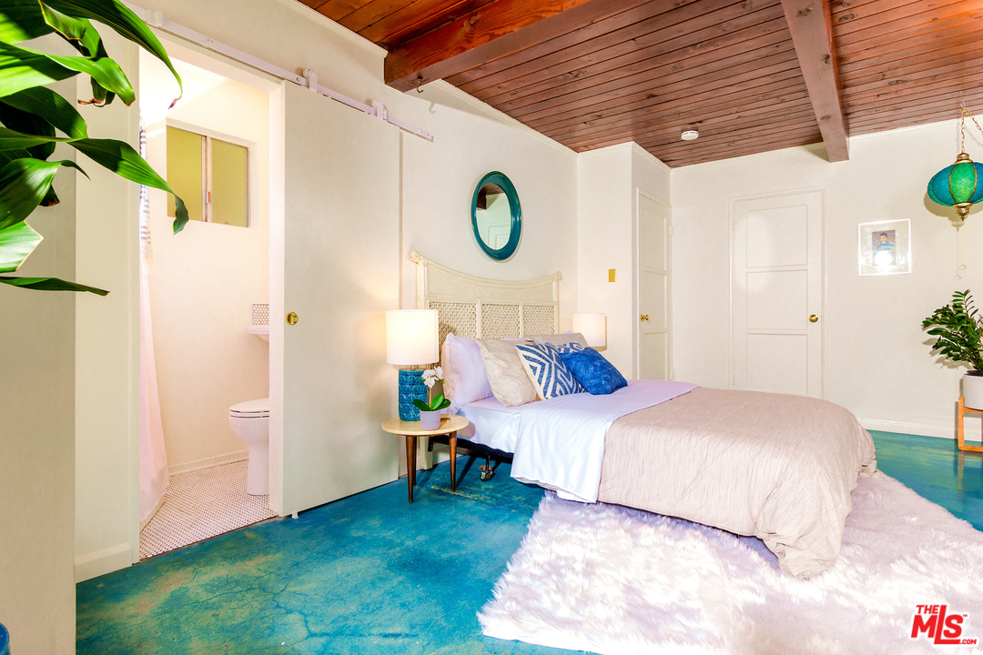 13063 Montford Street Pacoima, CA 91331 - Photo 21 of 30