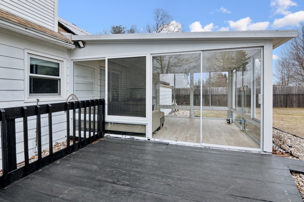 119 Acrebrook Road Springfield, MA 01129 - Photo 12 of 35