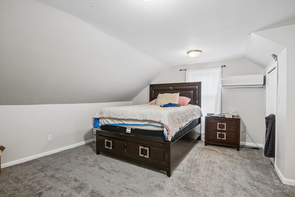 119 Acrebrook Road Springfield, MA 01129 - Photo 19 of 35