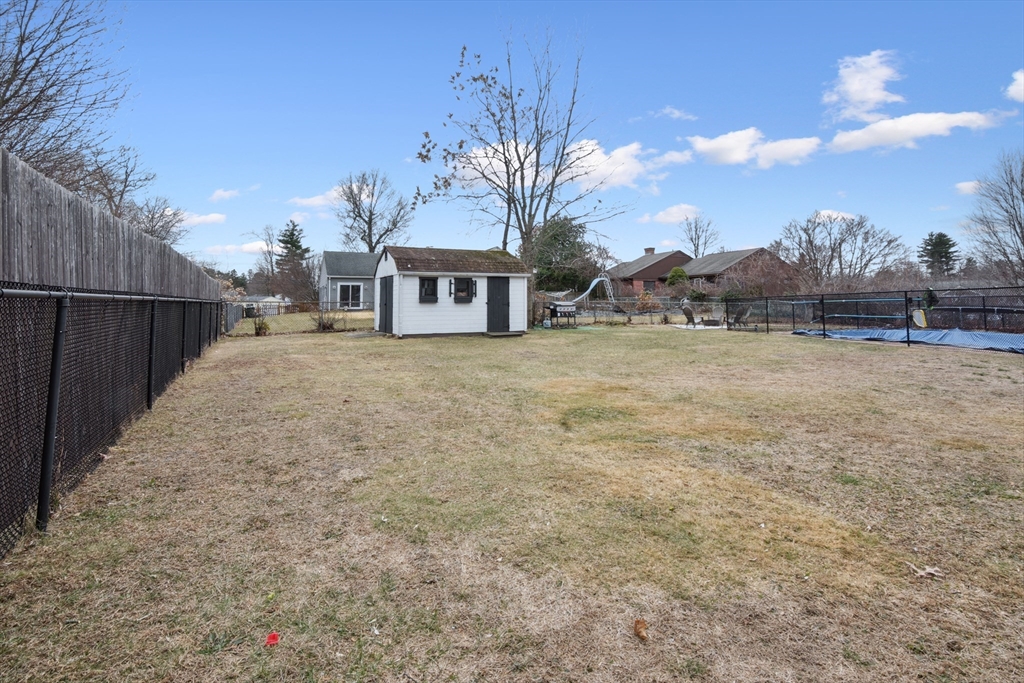 119 Acrebrook Road Springfield, MA 01129 - Photo 30 of 35