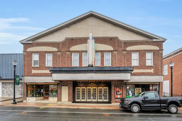$825,000 | 354 Main Street, Winsted, CT 06098