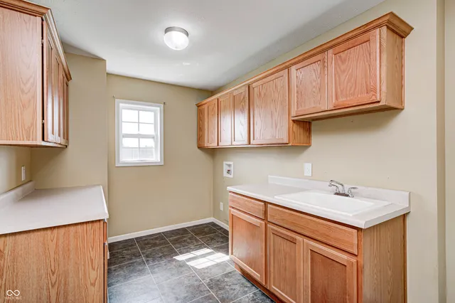 $2,400 | 1502 West 525th Street North, Lebanon, IN 46052